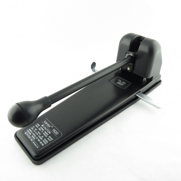 Дырокол мощный KANEX 1620 на 160л., черный