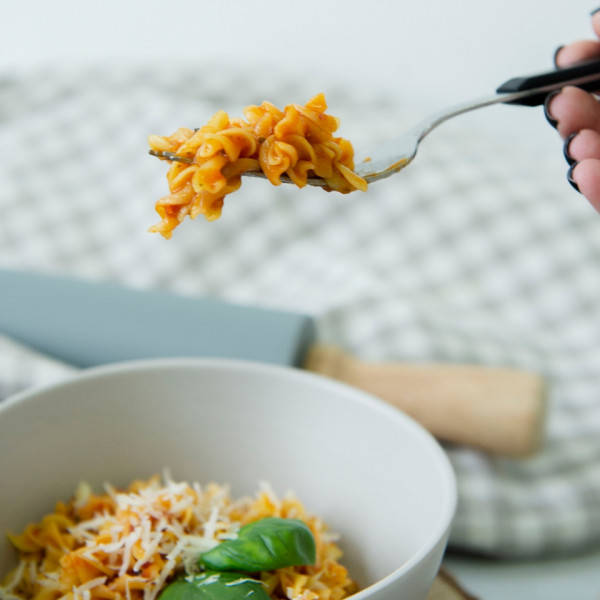Паста фузилли My instant pasta с соусом арабьята