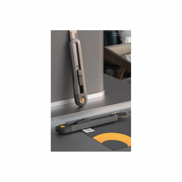 Нож строительный Deli HS EHT4018 18 мм, Soft Touch, черный